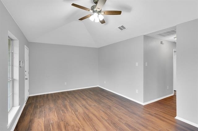 2520 Fatima Avenue - Photo 7