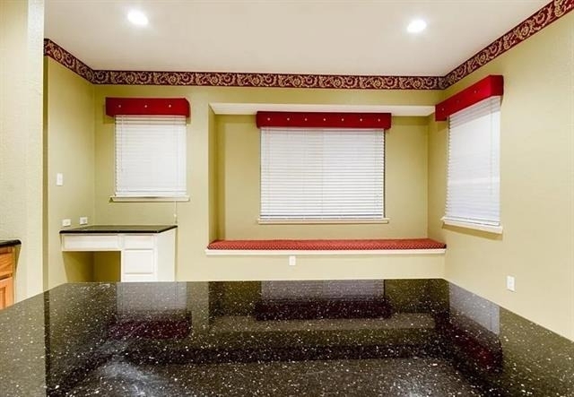 9033 Portage Lane - Photo 18