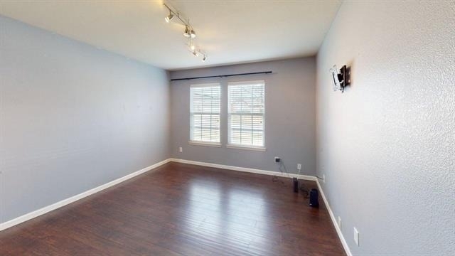 476 Eisenhower Lane - Photo 13