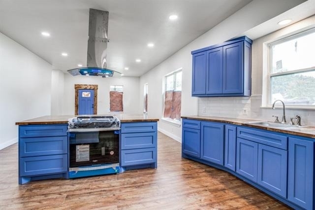 3423 S Harwood Street - Photo 4