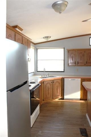 8644 Dustin Drive - Photo 8