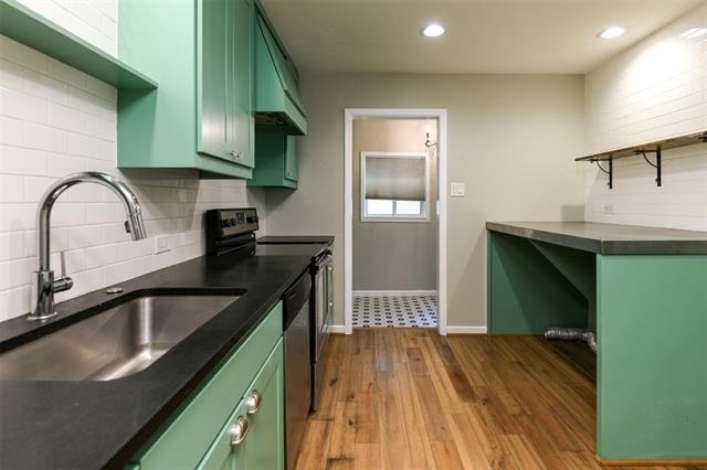 4408 Granbury Road - Photo 8