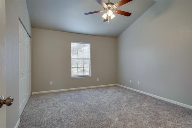 224 Samuel Boulevard - Photo 18