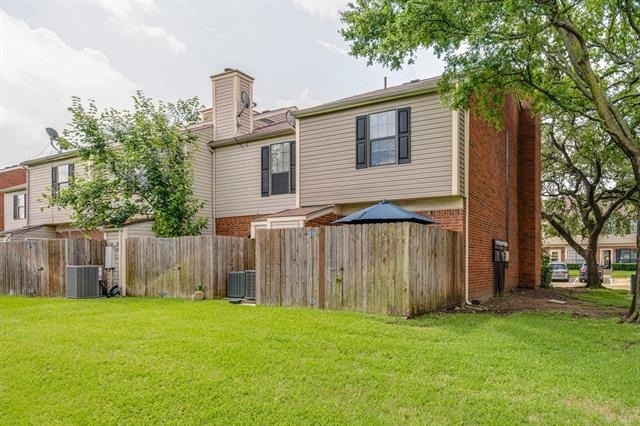 224 Samuel Boulevard - Photo 25