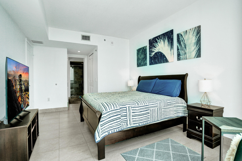 2641 N Flamingo Road - Photo 7