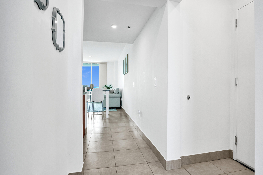 2641 N Flamingo Road - Photo 11