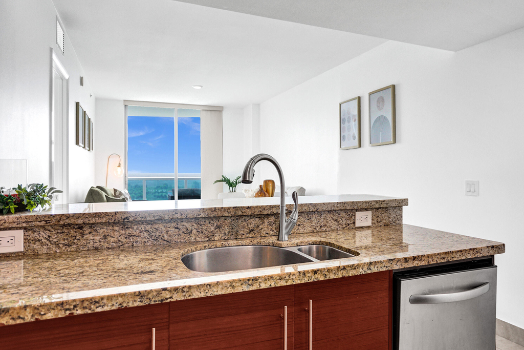 2641 N Flamingo Road - Photo 16