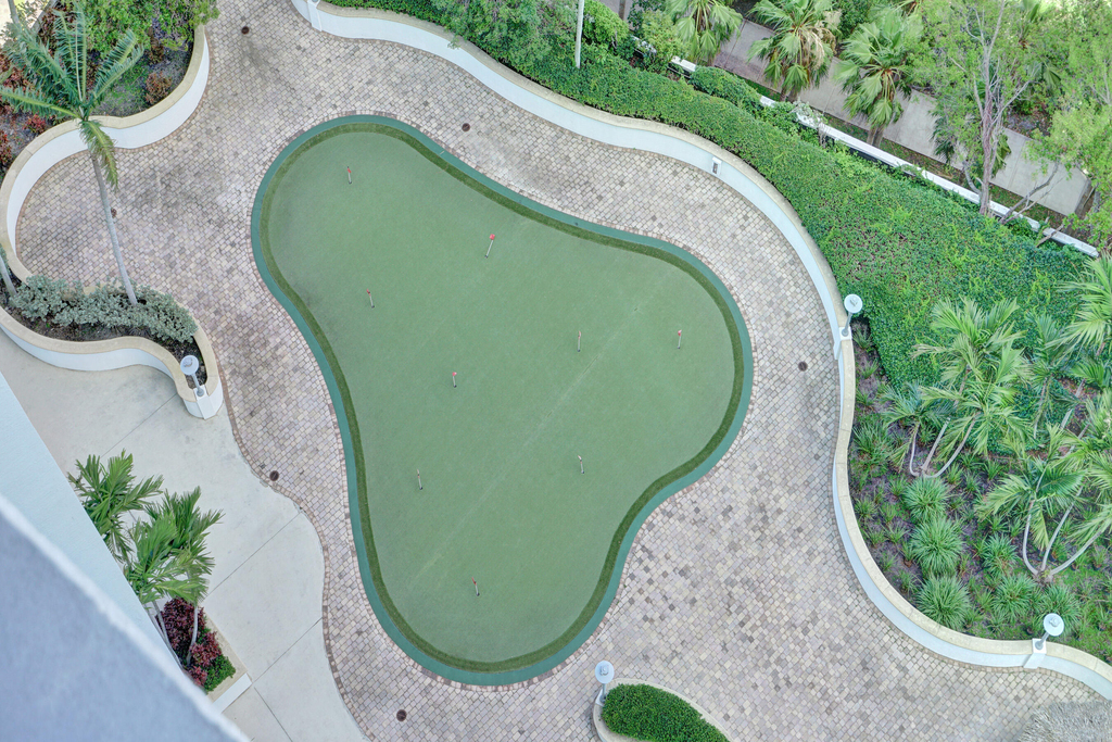 2641 N Flamingo Road - Photo 49