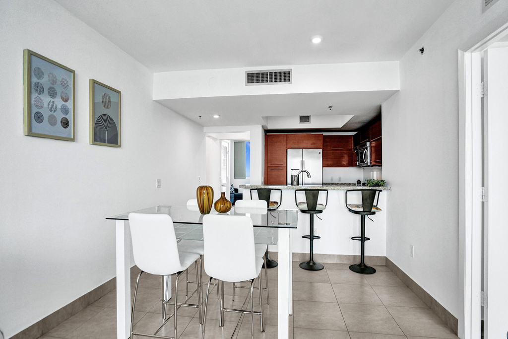 2641 N Flamingo Road - Photo 20