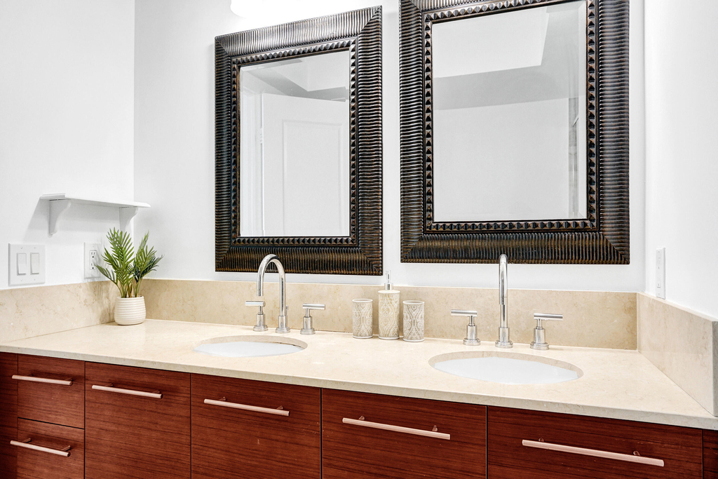 2641 N Flamingo Road - Photo 9
