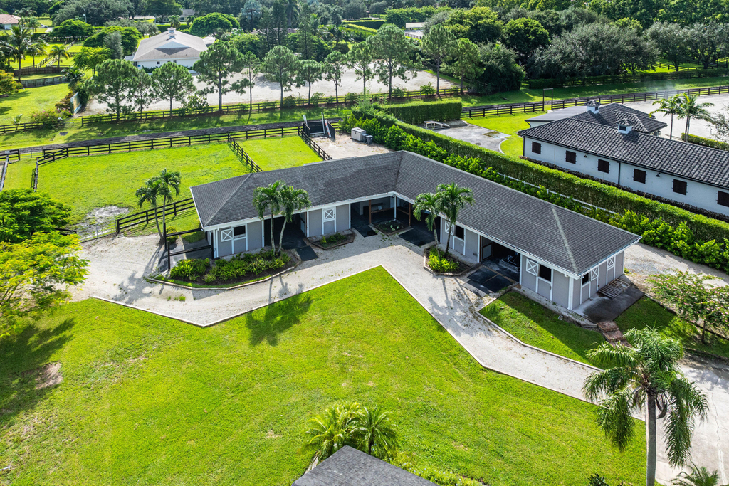 2080 Canter Way - Photo 10