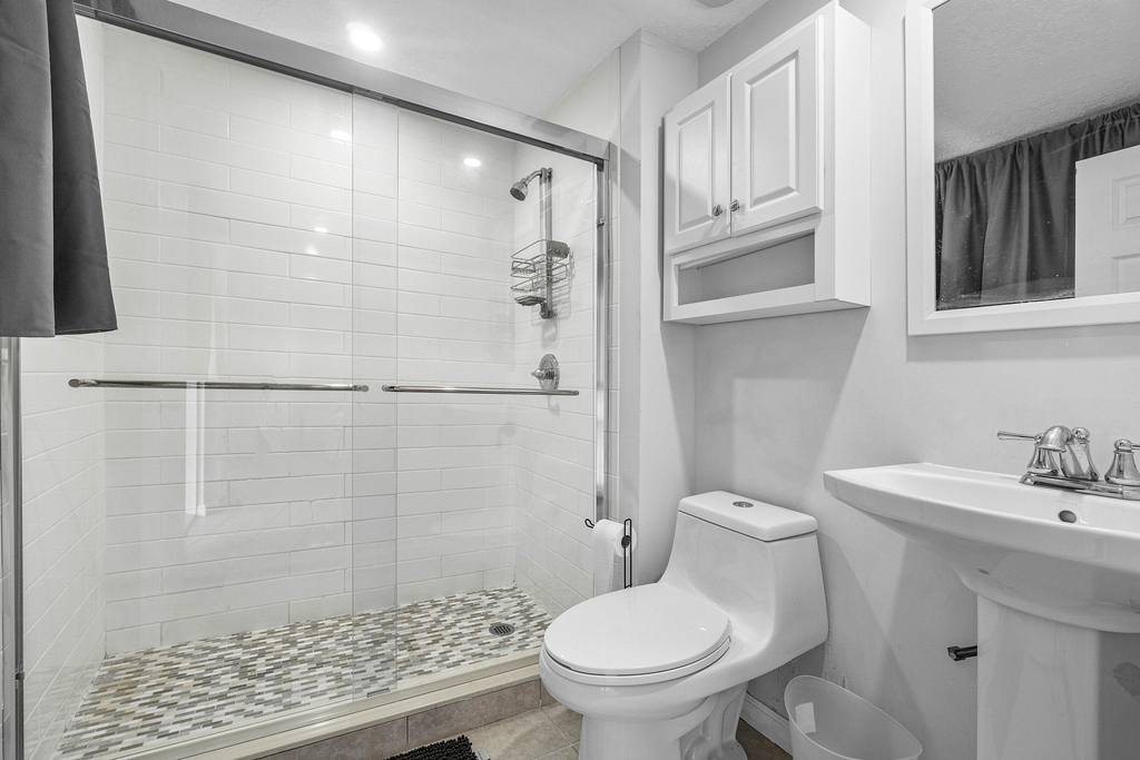 2080 Canter Way - Photo 17