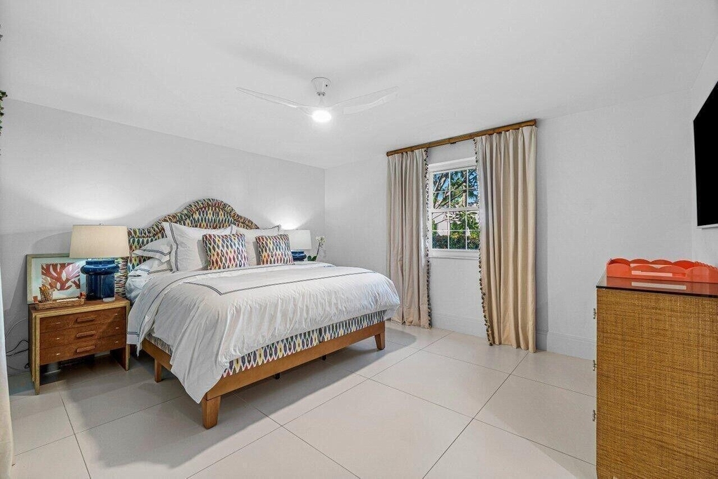 226 Brazilian Avenue - Photo 12