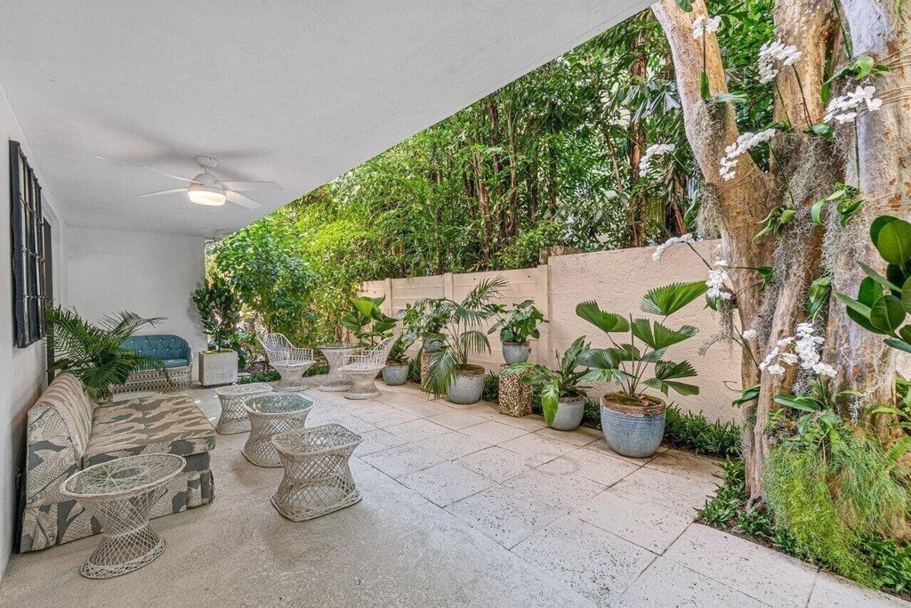 226 Brazilian Avenue - Photo 25