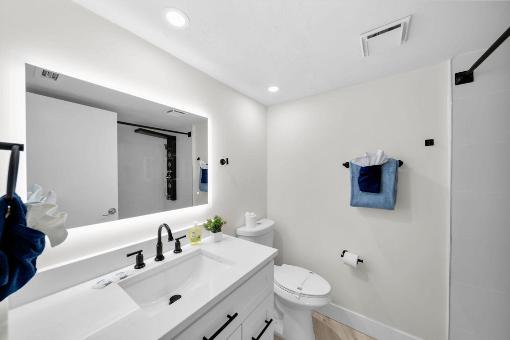 2723 Sw 5th Avenue - Photo 10
