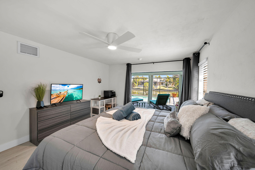 2723 Sw 5th Avenue - Photo 4