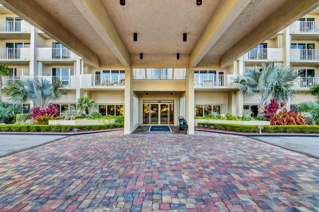 4301 N Ocean Boulevard - Photo 61