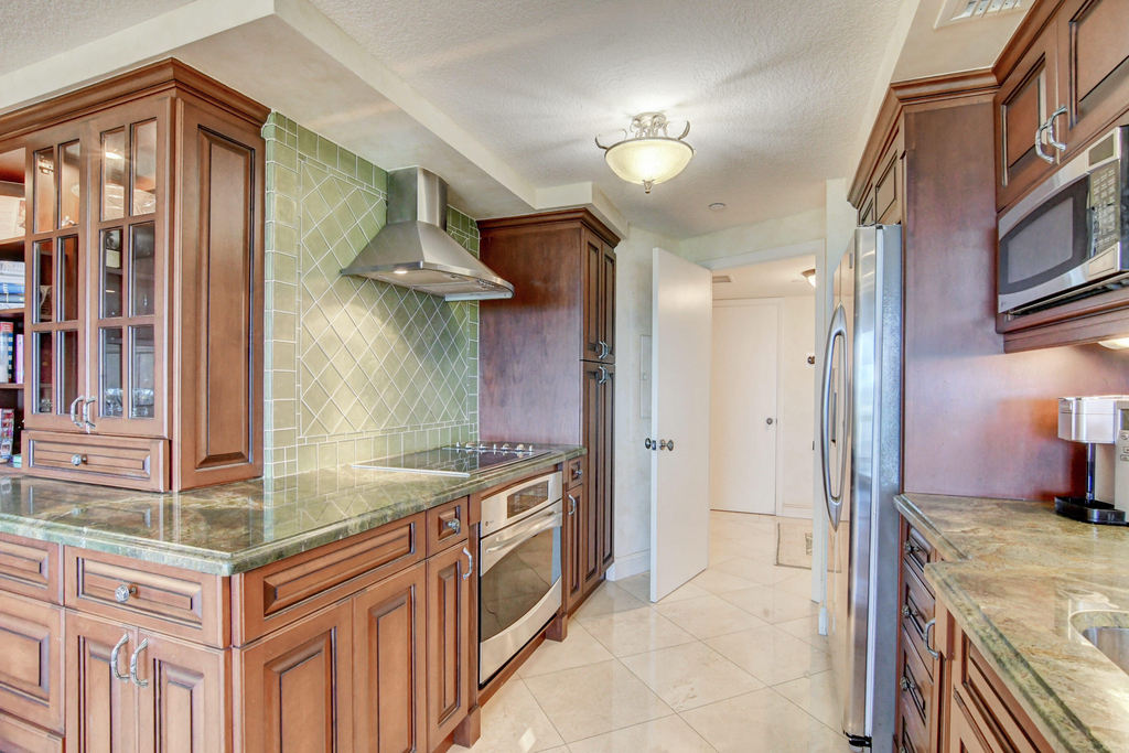 4301 N Ocean Boulevard - Photo 8