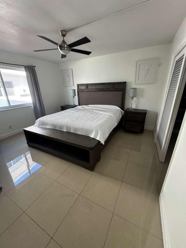 1001 S Riverside Drive - Photo 4