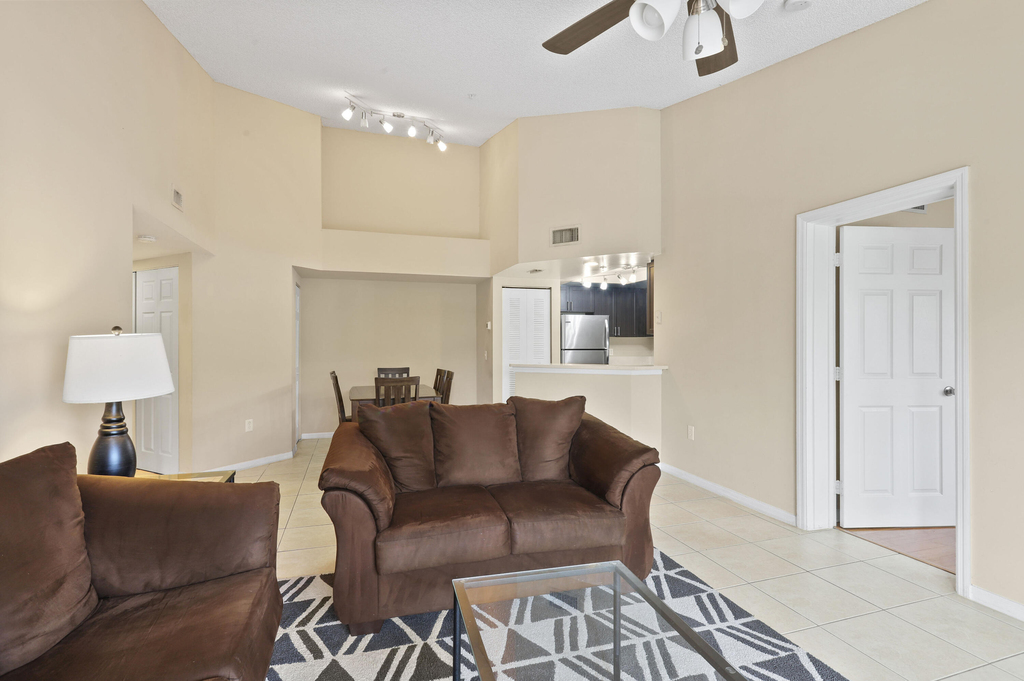 4159 N Haverhill Road - Photo 4