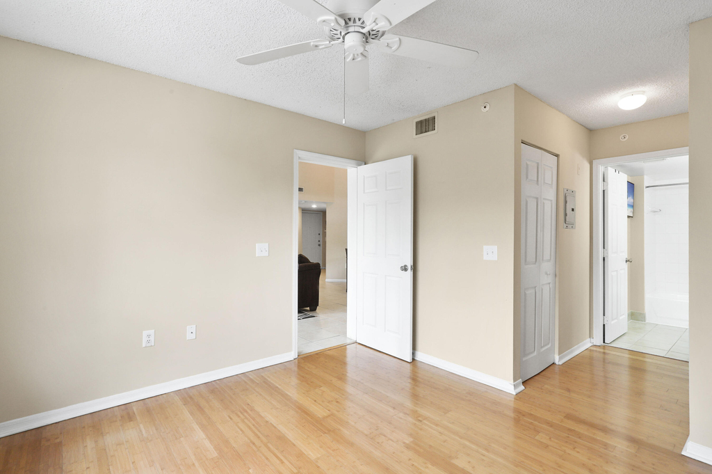 4159 N Haverhill Road - Photo 14