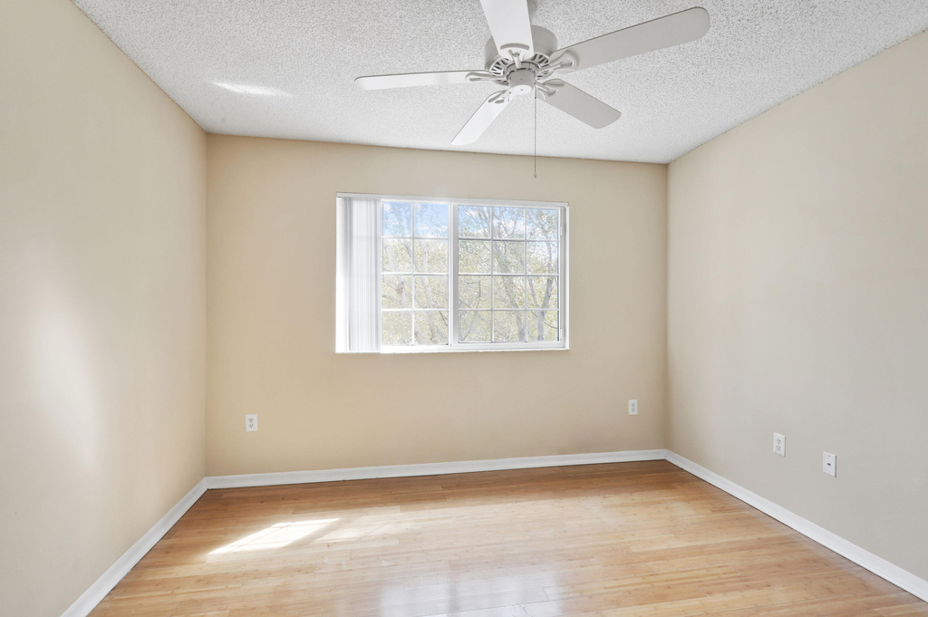 4159 N Haverhill Road - Photo 16
