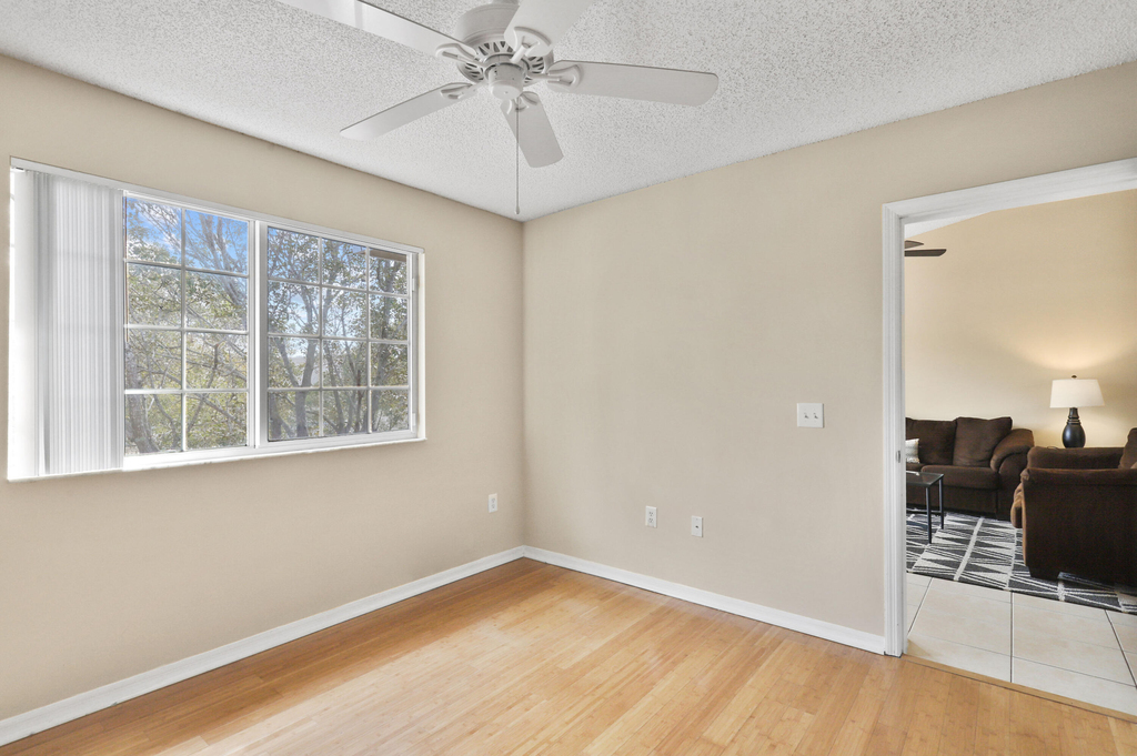 4159 N Haverhill Road - Photo 17