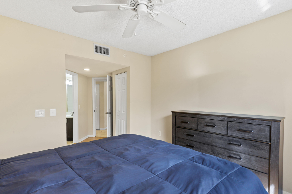 4159 N Haverhill Road - Photo 11