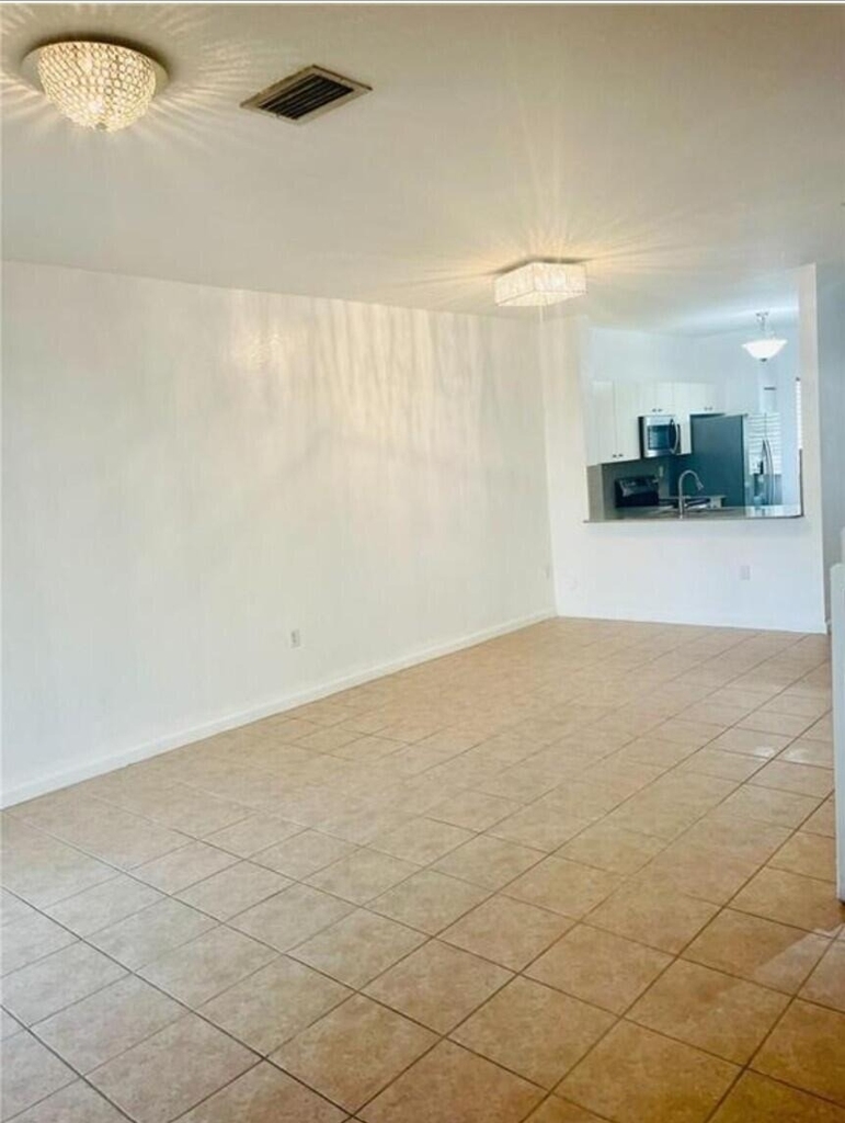 7919 Tuscany Court - Photo 3