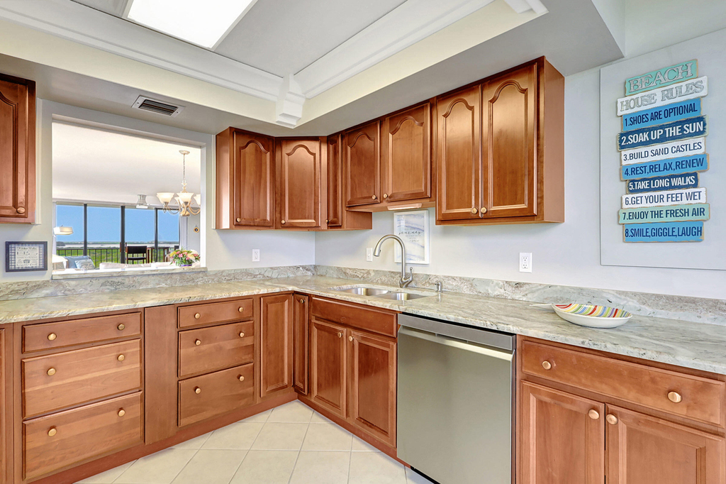 5059 N Hwy A1a - Photo 10