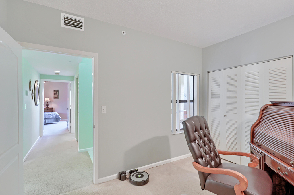 800 Uno Lago Drive - Photo 36