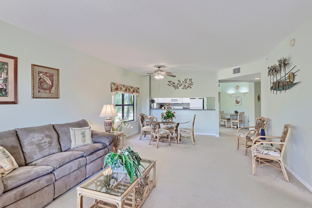 800 Uno Lago Drive - Photo 19