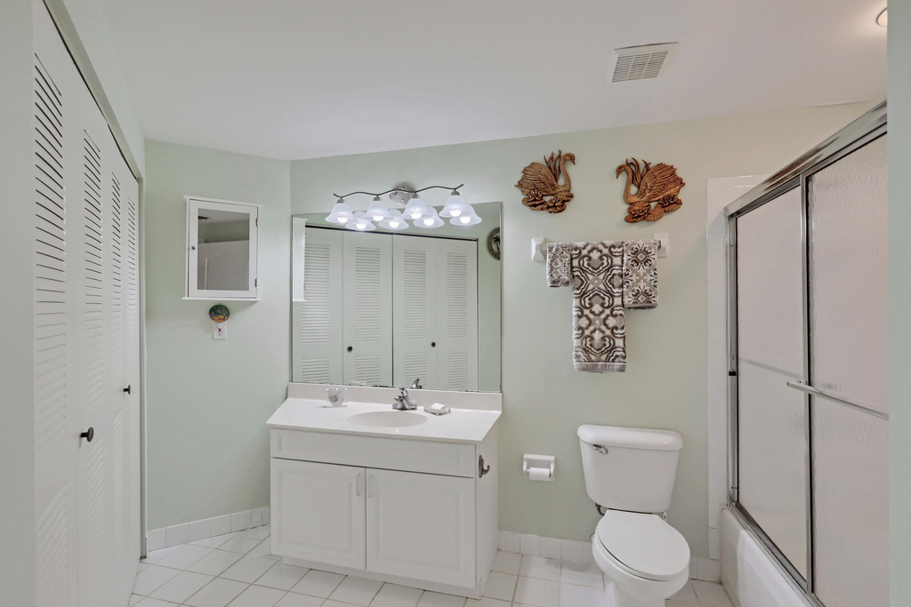800 Uno Lago Drive - Photo 34