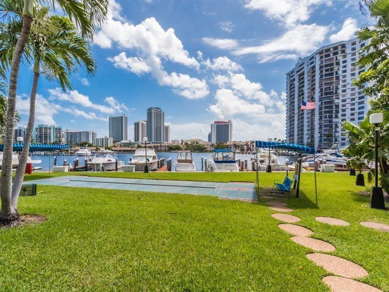 500 Three Islands Boulevard - Photo 38