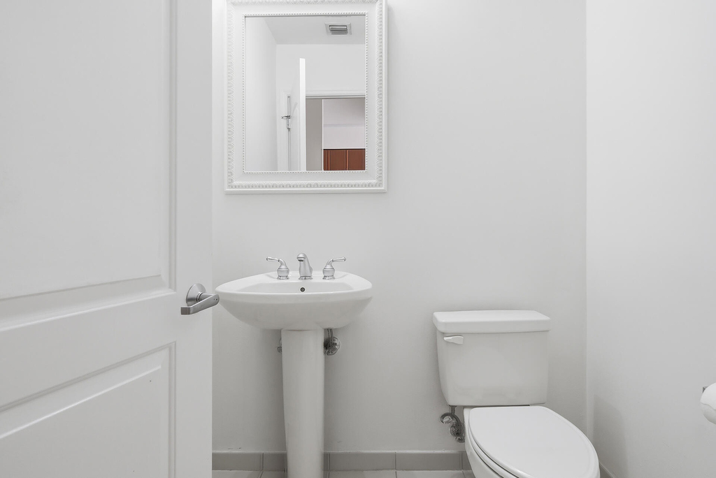 801 S Olive Avenue - Photo 7