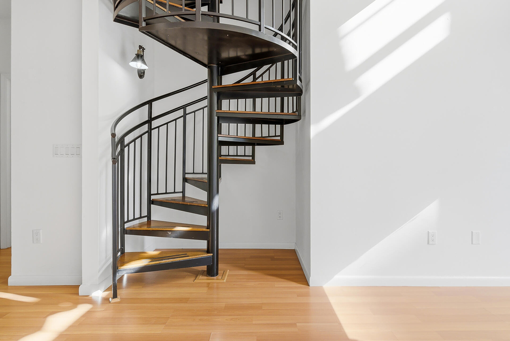 801 S Olive Avenue - Photo 8
