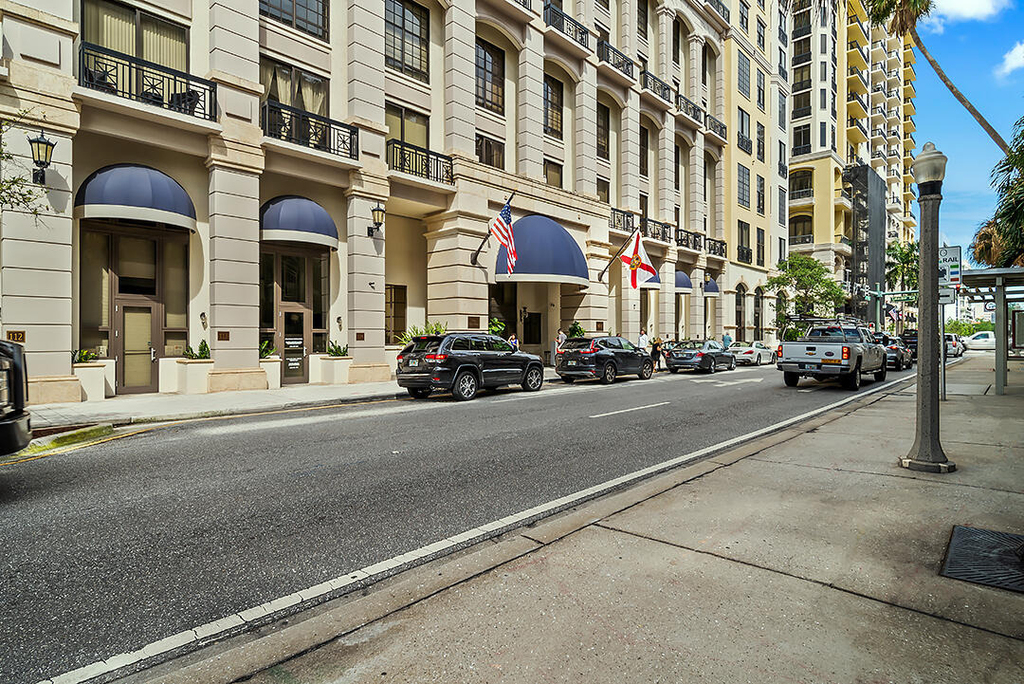 801 S Olive Avenue - Photo 44