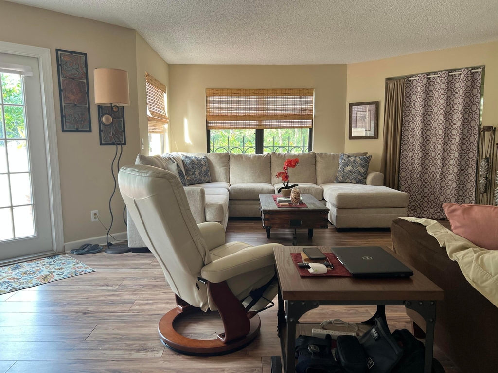 13 Uno Lago Drive - Photo 5