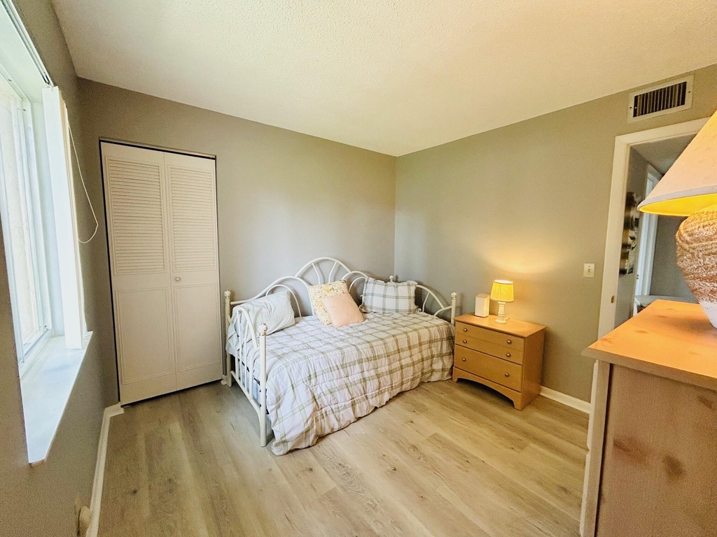 408 Pine Glen Lane - Photo 16