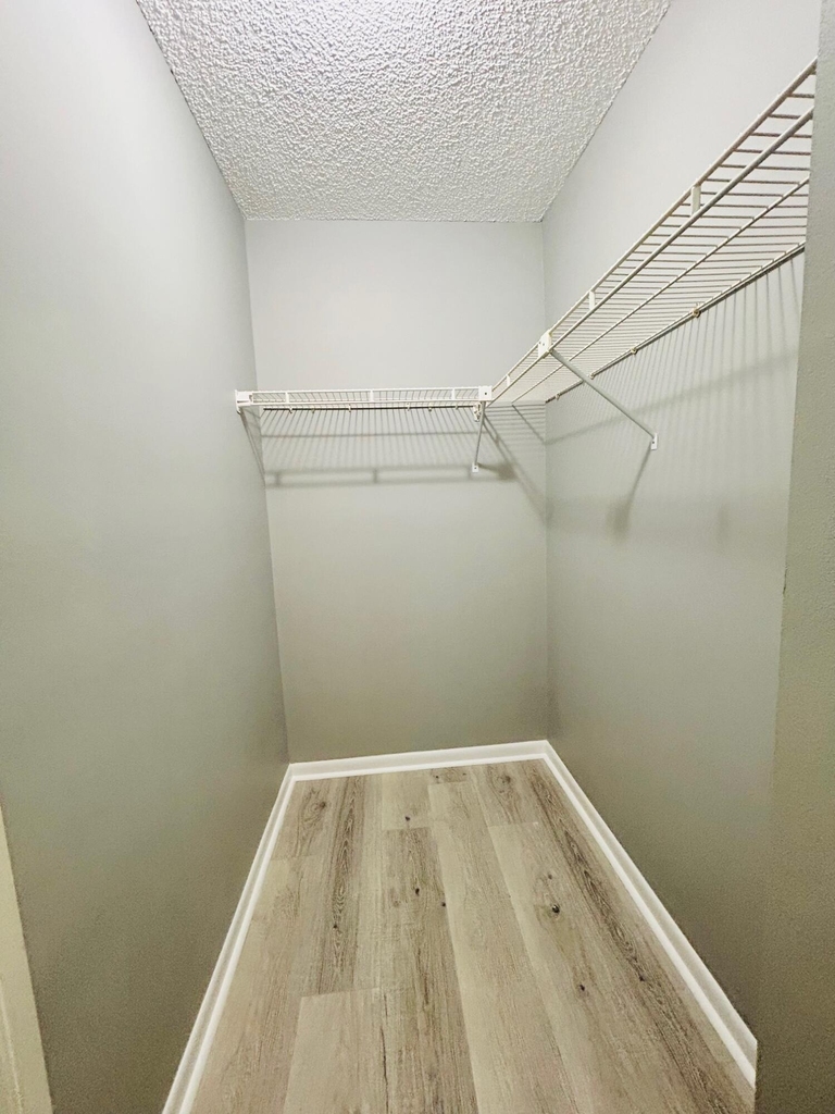 408 Pine Glen Lane - Photo 17