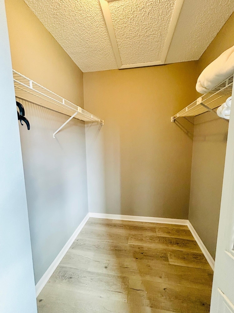 408 Pine Glen Lane - Photo 10