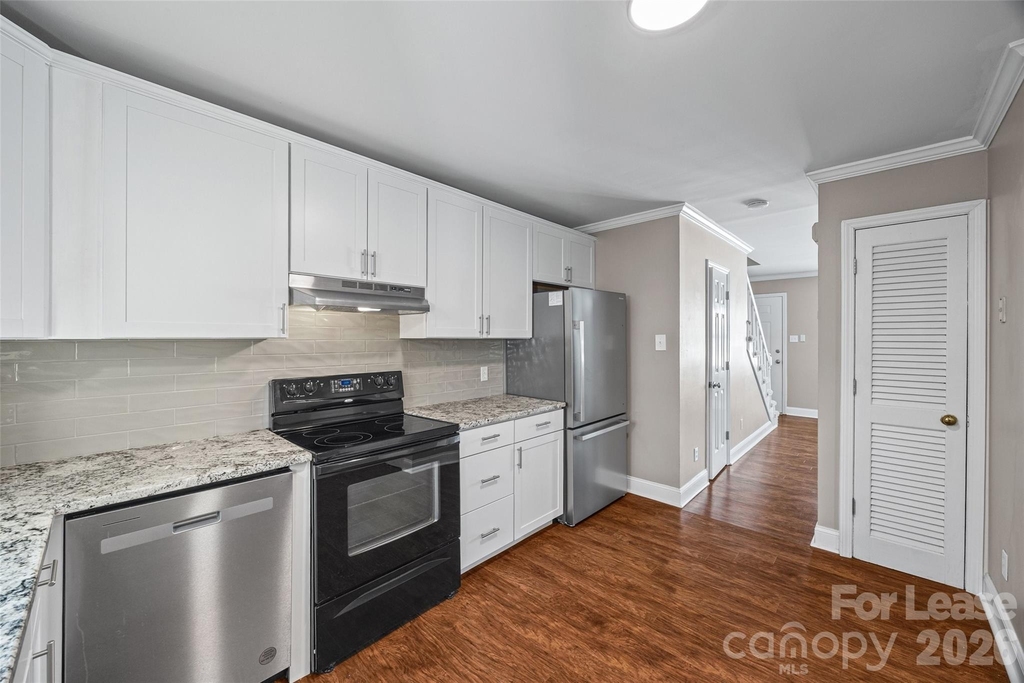 1933 Ebenezer Road - Photo 10