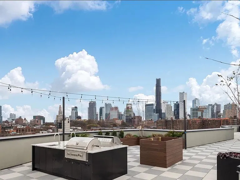 58 Vanderbilt Avenue - Photo 7