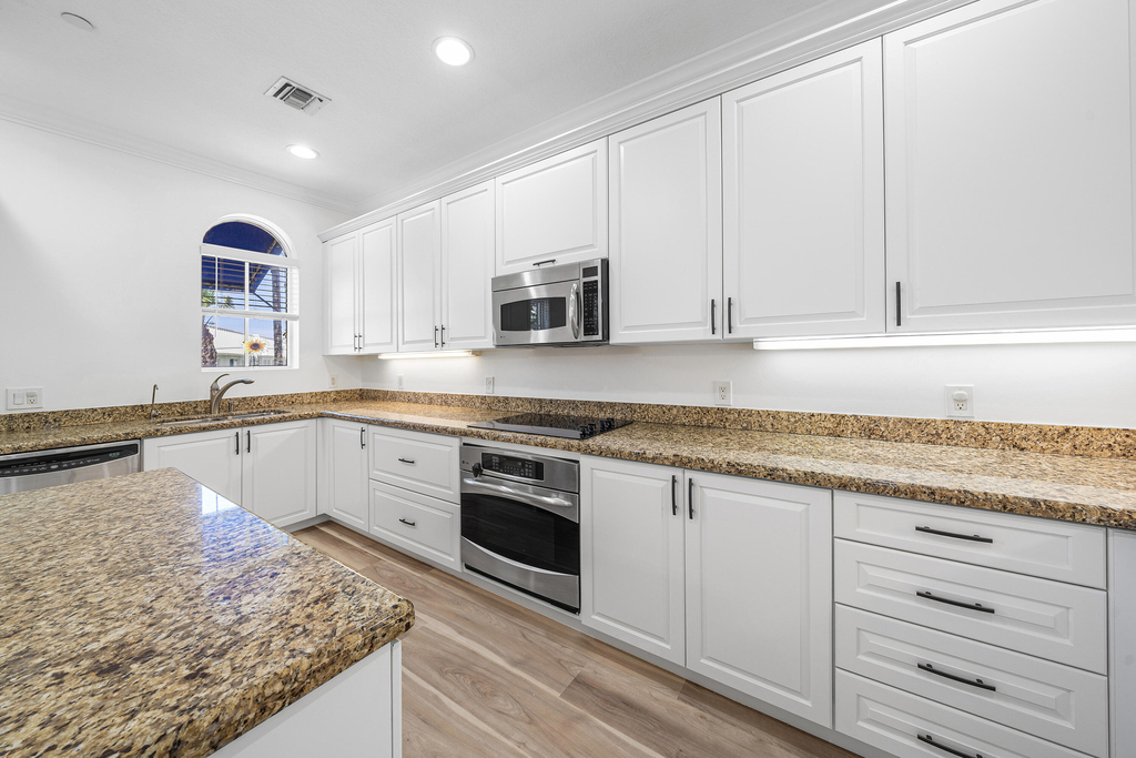 824 Virginia Garden Drive - Photo 32