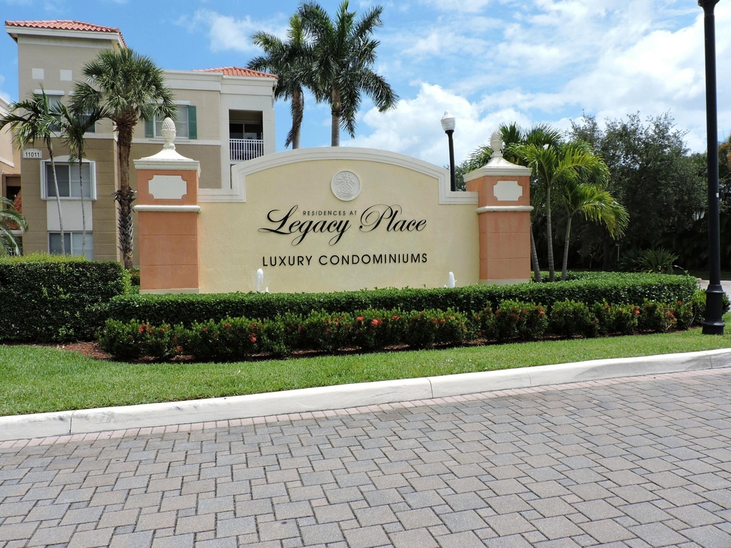 11032 Legacy Drive - Photo 32