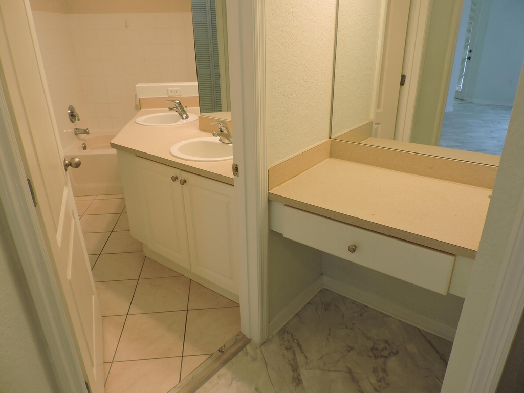 11032 Legacy Drive - Photo 15