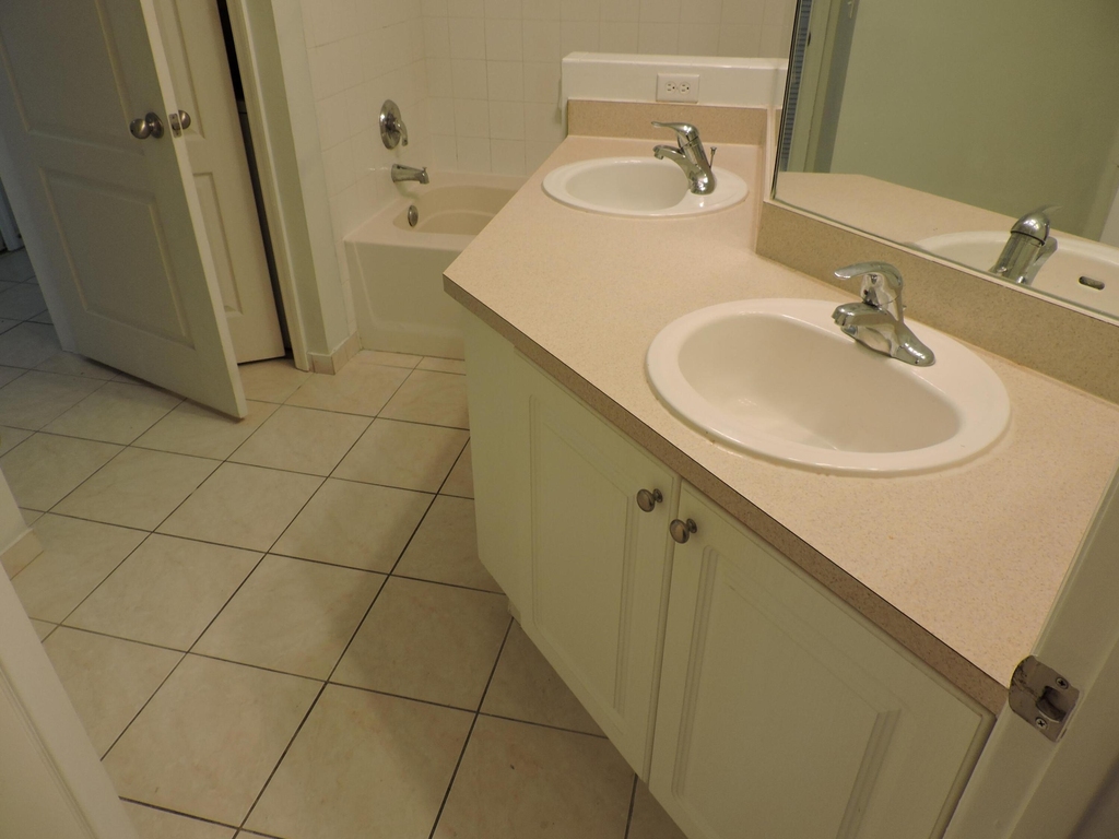 11032 Legacy Drive - Photo 16