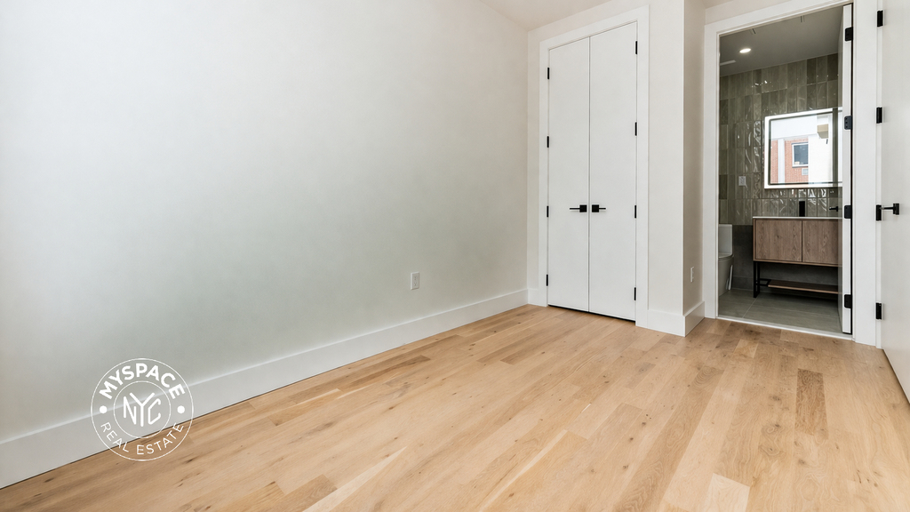 107 Moore Street - Photo 5