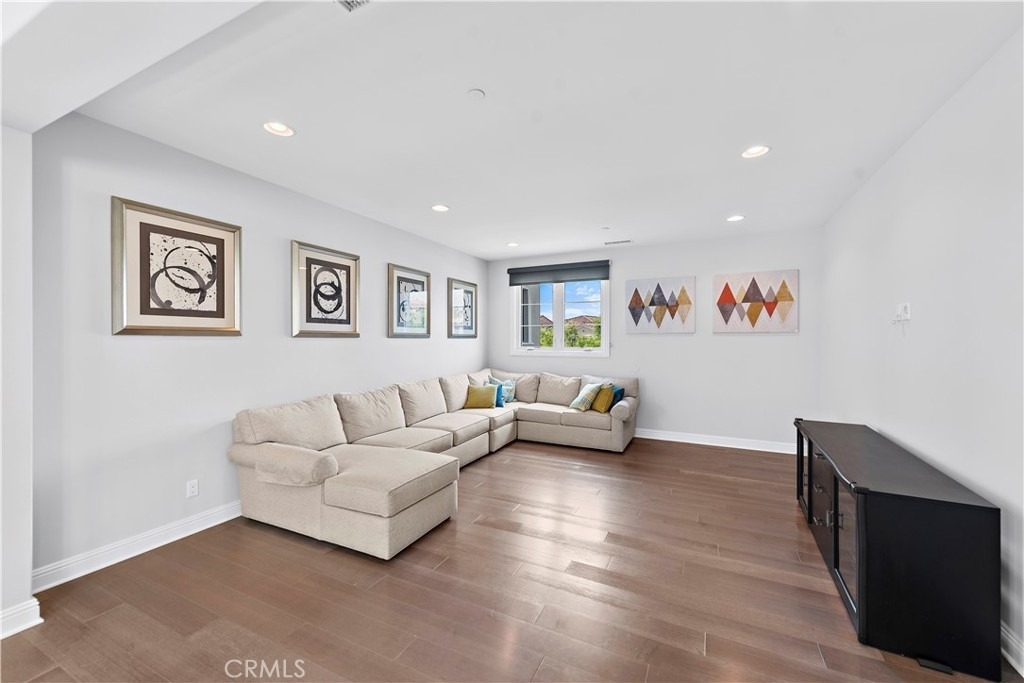 102 Orchid - Photo 16