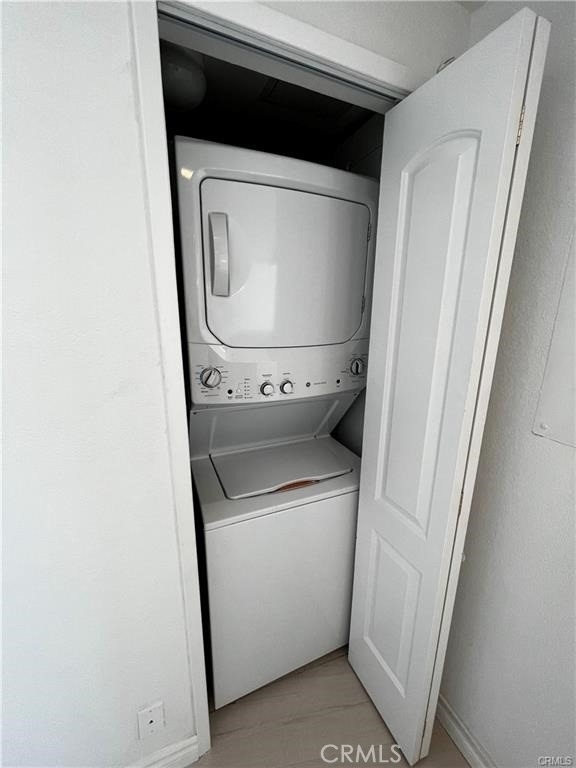 700 E Ocean - Photo 44
